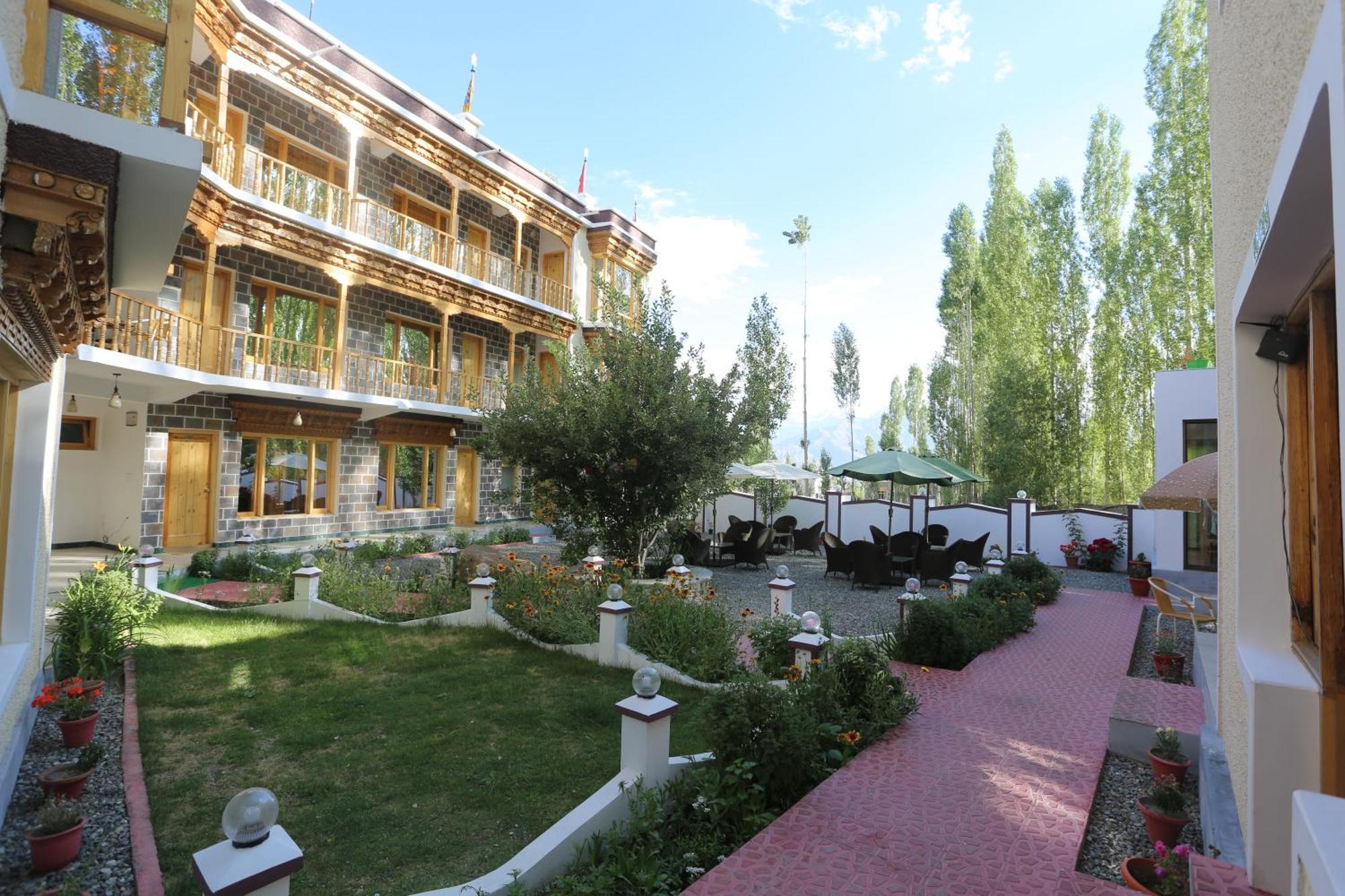 Hotel Lhalingkha Leh Exterior foto